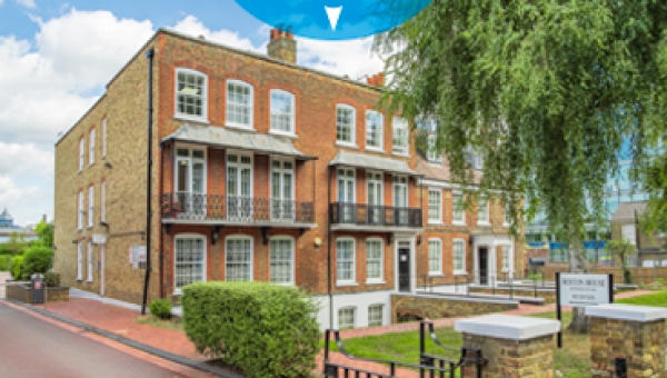 London – Brentford TW8